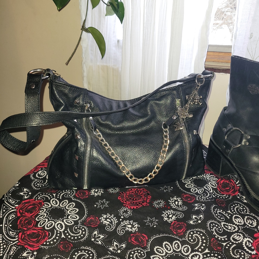 **SOLD** Harley-Davidson Black Leather Shoulder Bag with Chain Detail